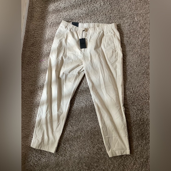 Bonobos Other - Men’s New XL Short Bonbos Khaki Pants Size Wheat Elastic NWT